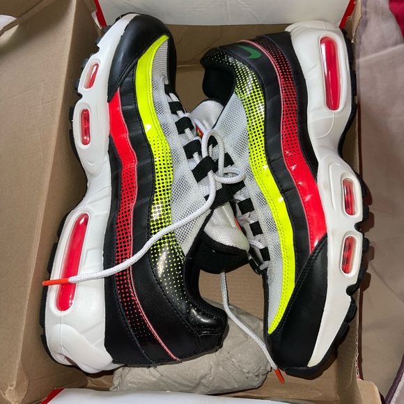 Nike Airmax 95 SE - Picture 5 of 13